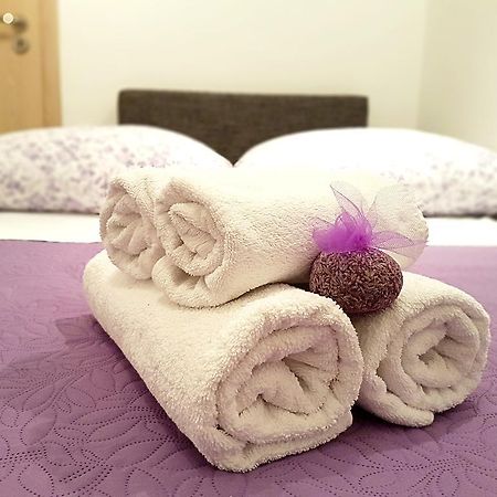 Room Ivana With Private Bathroom - Center Of Split Buitenkant foto