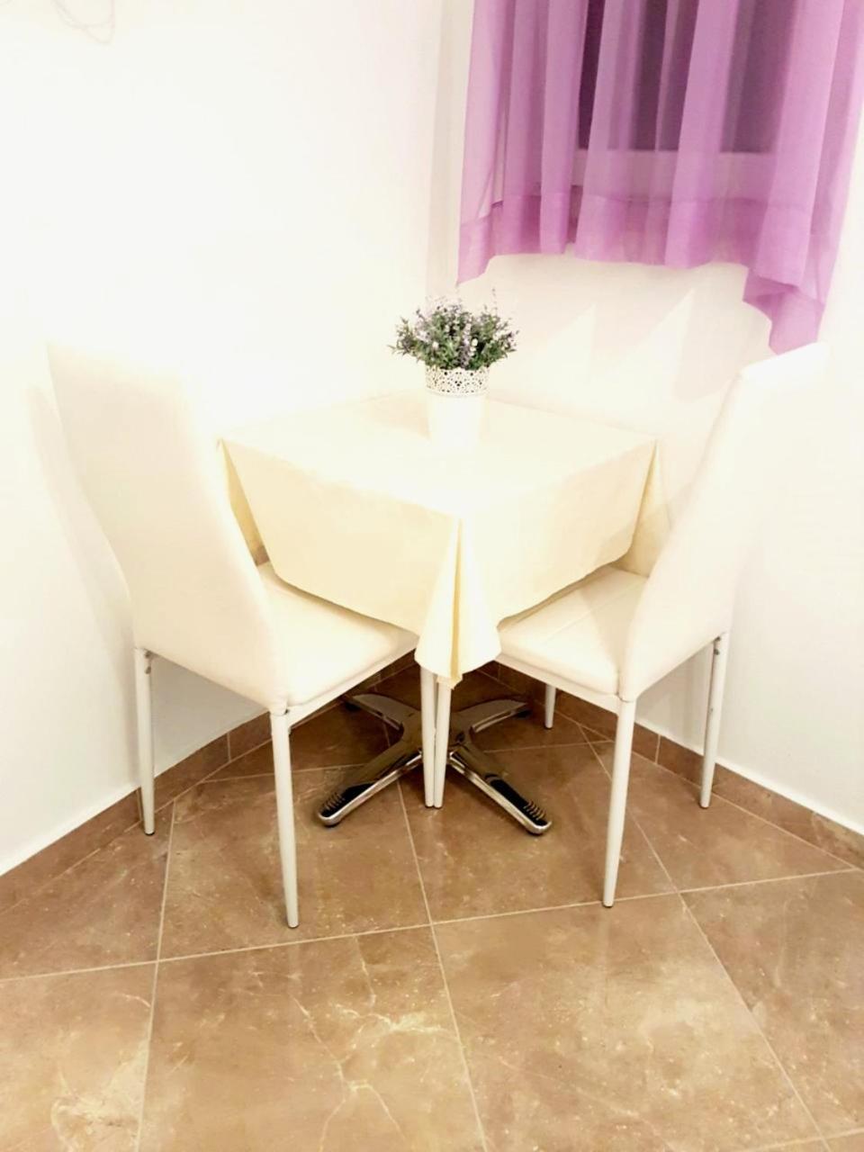 Room Ivana With Private Bathroom - Center Of Split Buitenkant foto